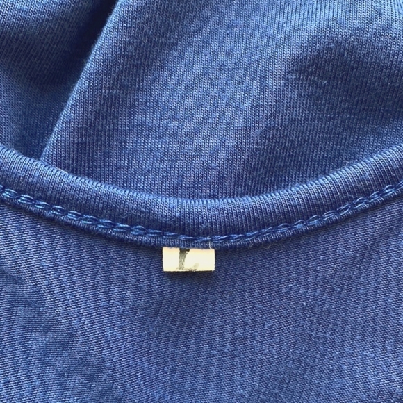 Tee Shirt Tunic w|Keyhole Back Opening Accent - Picture 5 of 7